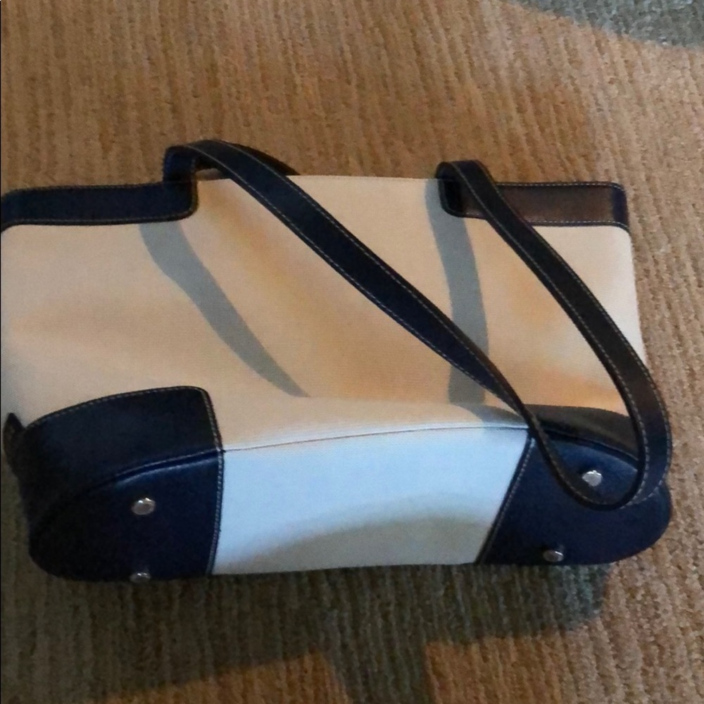 Canvas tote